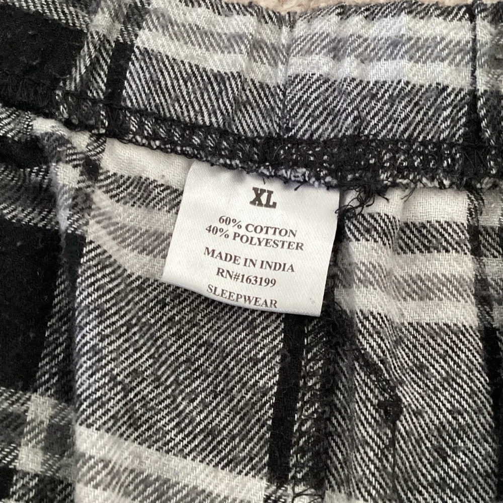 Plaid Grid Pajama Pants Black and White - Picture 4 of 5